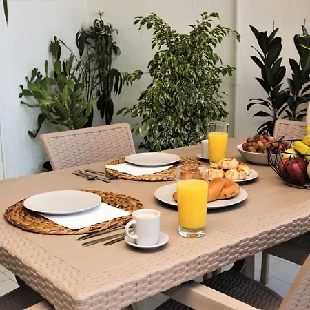 Koules Sea View Apartment